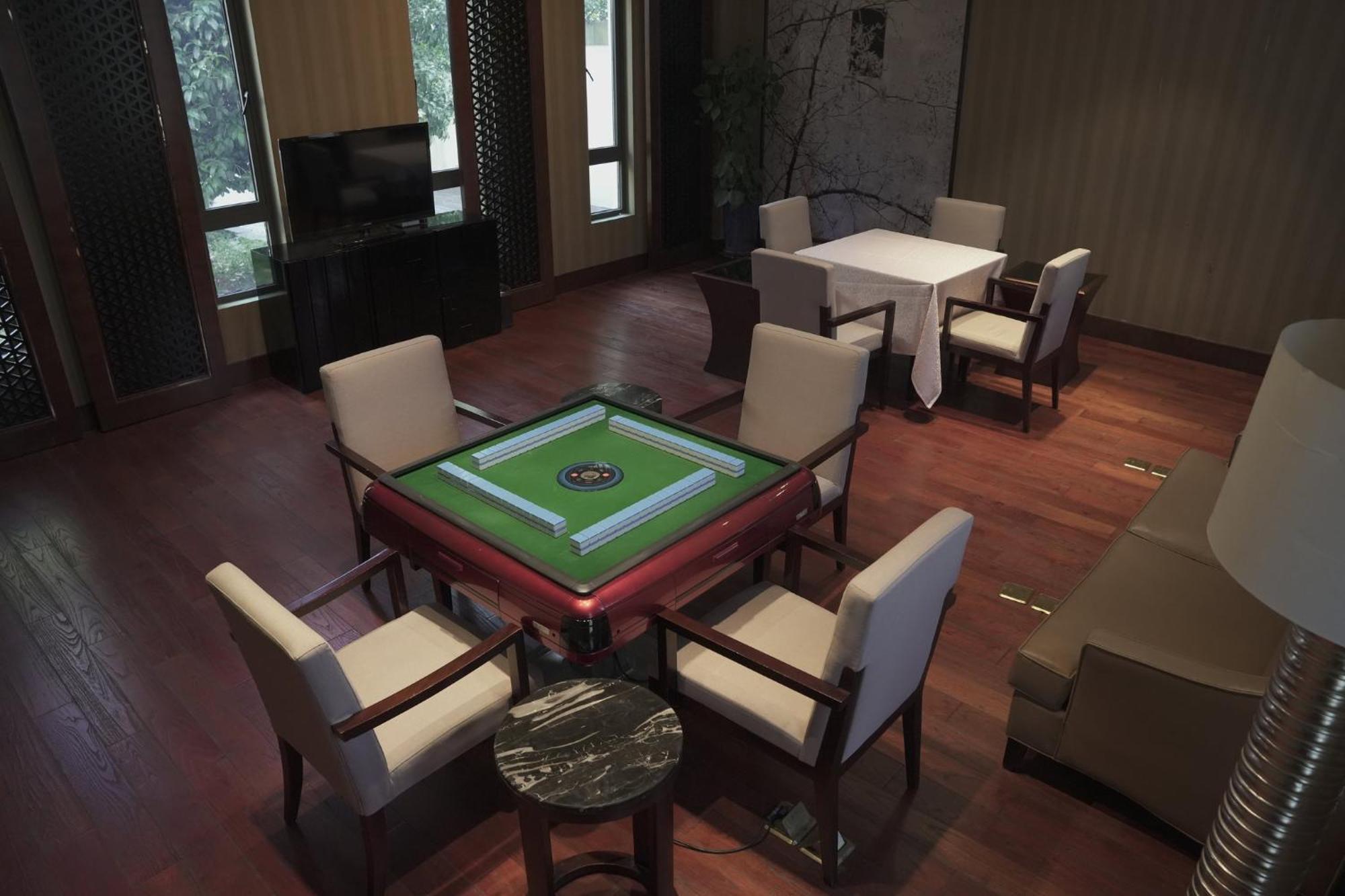 Holiday Inn Resort Chaohu Hot Spring By Ihg Hefei Exterior foto